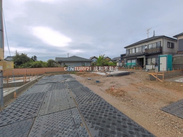 一宮市時之島字新田東の新築一戸建