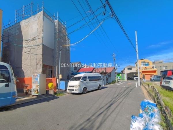 名古屋市中村区荒輪井町１丁目の新築一戸建