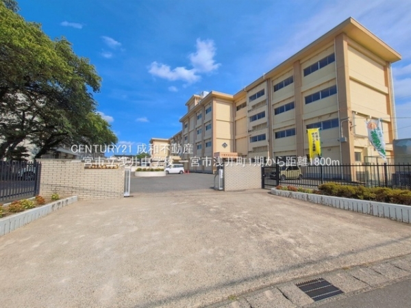 一宮市浅井町小日比野字大ケ島の中古一戸建て(一宮市立浅井中学校)