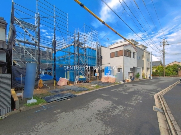 名古屋市中村区日比津町１丁目の新築一戸建