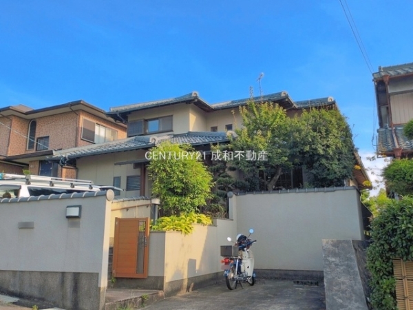 春日井市高森台1丁目の中古一戸建
