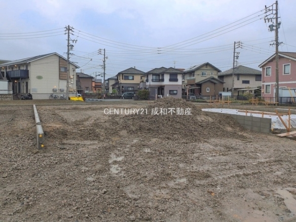 知多市寺本新町２丁目の新築一戸建