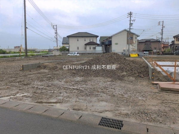 知多市寺本新町２丁目の新築一戸建