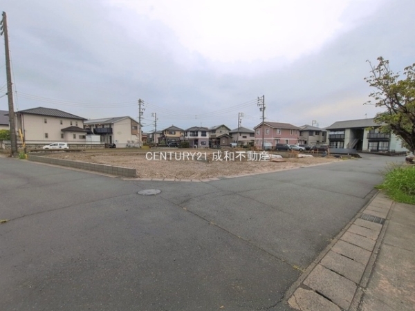 知多市寺本新町２丁目の新築一戸建