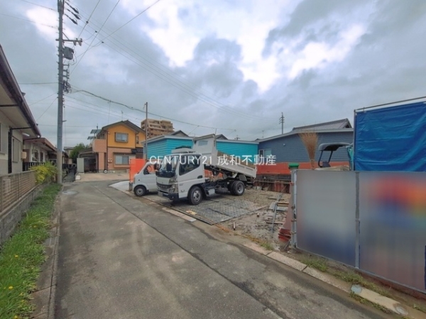 岩倉市西市町西市の新築一戸建