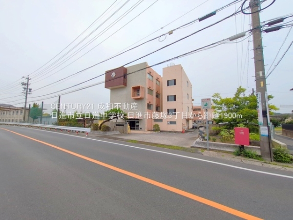 日進市藤塚３丁目の新築一戸建(日進市立日進中学校)