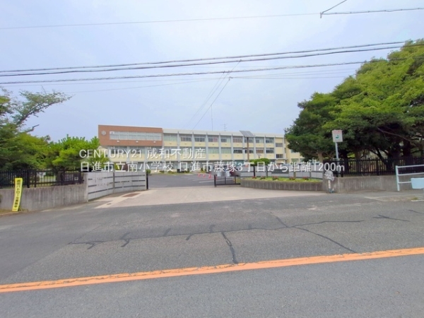 日進市藤塚３丁目の新築一戸建(日進市立南小学校)