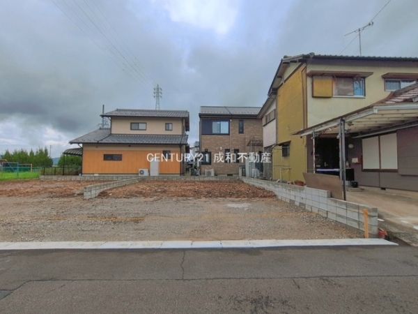 犬山市大字犬山字上時迫間の新築一戸建