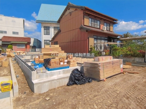一宮市今伊勢町本神戸字寺前の新築一戸建