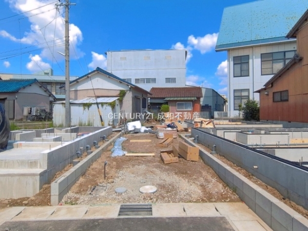 一宮市今伊勢町本神戸字寺前の新築一戸建