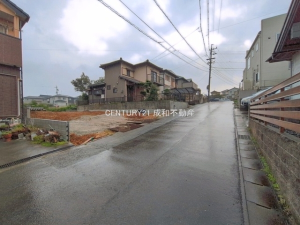 大府市半月町４丁目の新築一戸建