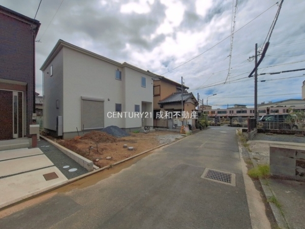 豊川市伊奈町南山新田の新築一戸建