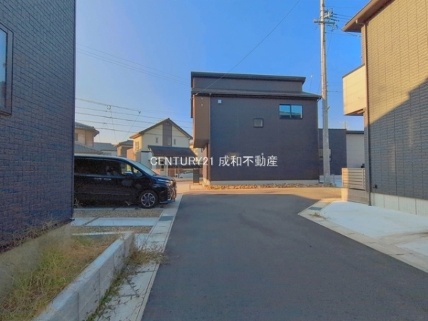 岡崎市中島町字戸井の新築一戸建