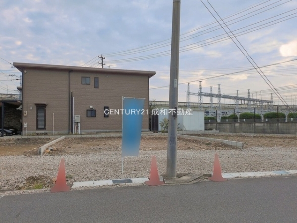 春日井市知多町１丁目の新築一戸建