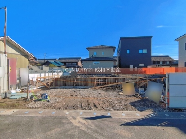 一宮市今伊勢町馬寄字東更屋敷の新築一戸建
