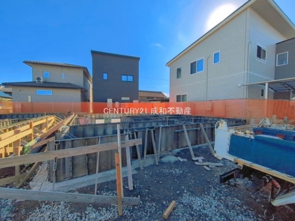 一宮市今伊勢町馬寄字東更屋敷の新築一戸建