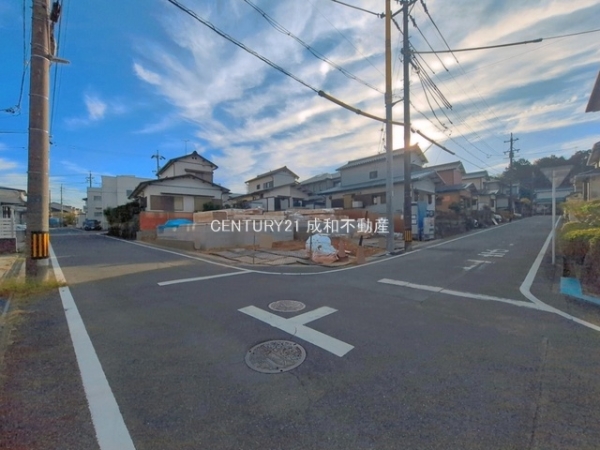 岡崎市上地５丁目の新築一戸建