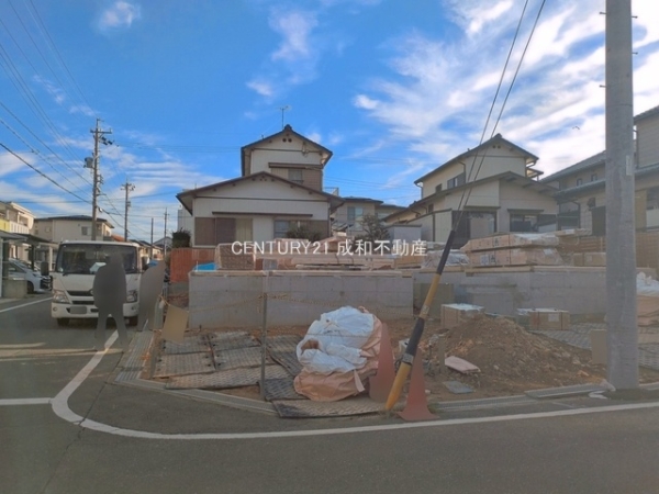 岡崎市上地５丁目の新築一戸建