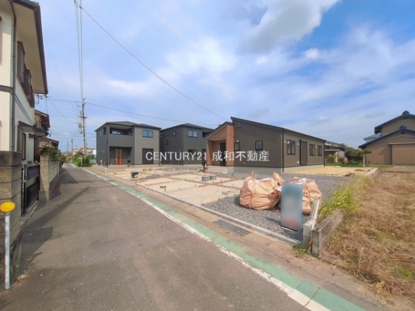 一宮市浅井町尾関字北屋敷の新築一戸建