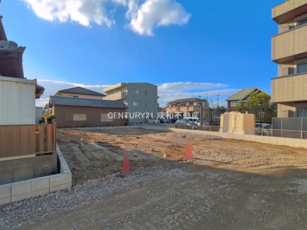岩倉市中本町中北裏の新築一戸建