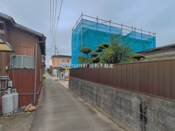 西尾市高畠町１丁目の新築一戸建