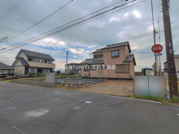 碧南市権現町４丁目の新築一戸建