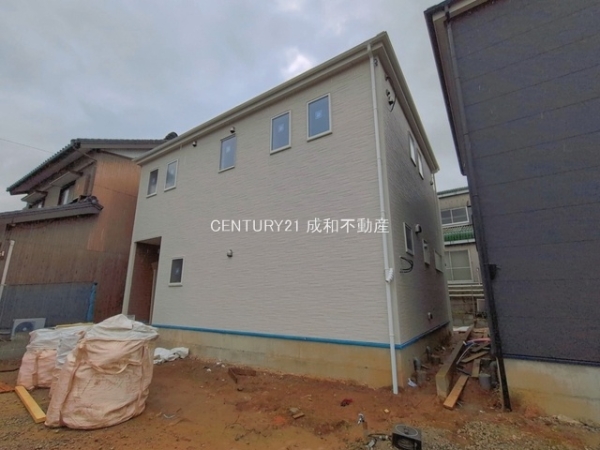 西尾市山下町西八幡山の新築一戸建