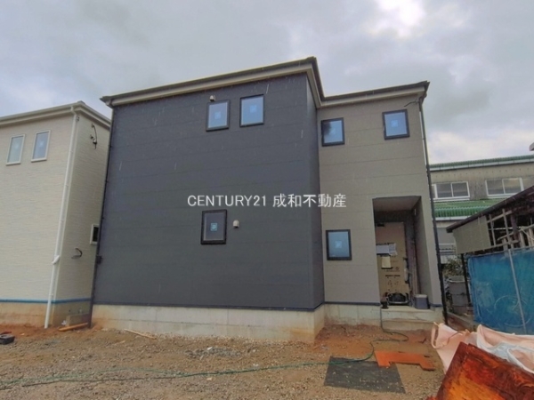 西尾市山下町西八幡山の新築一戸建