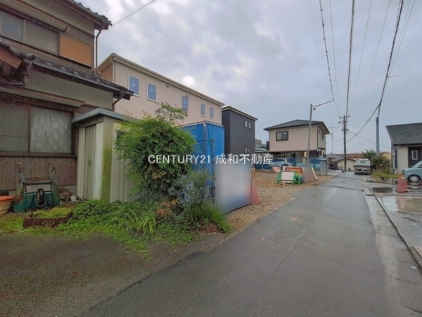 西尾市山下町西八幡山の新築一戸建