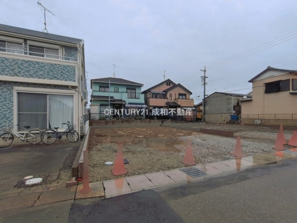豊橋市新栄町字東小向の新築一戸建