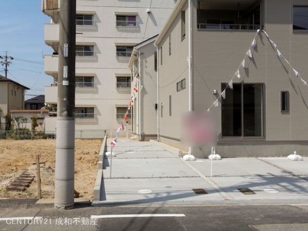 刈谷市半城土中町３丁目の新築一戸建