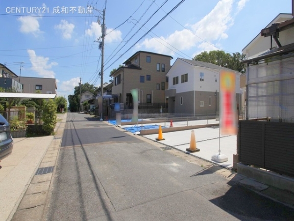 愛知郡東郷町大字春木字坂上の新築一戸建