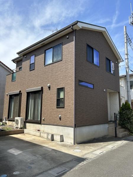 上尾平塚　　築8年×書斎付き×敷地40坪