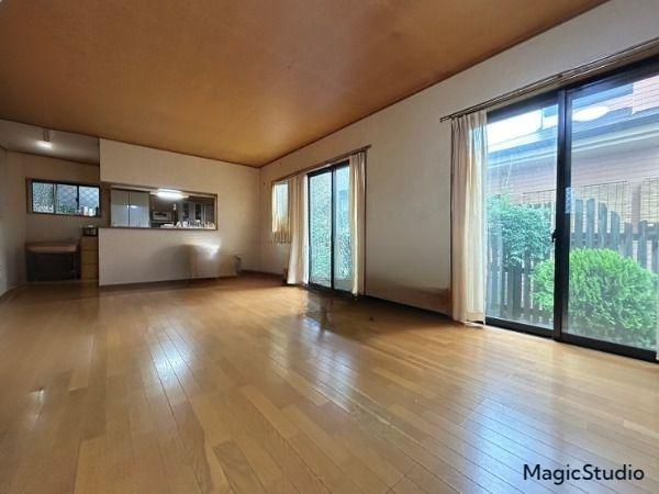 上尾本町5丁目　敷地40坪×大型リビング19帖