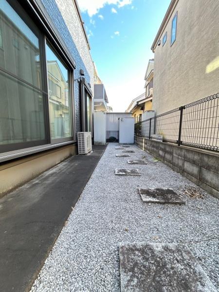 北足立郡伊奈町西小針４丁目の中古一戸建て