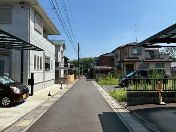 伊奈小針新宿　建築条件なし売地80坪×駅徒歩12分