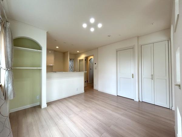 上尾市富士見2丁目の中古一戸建て(リビング)