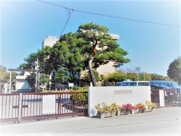 上尾市西宮下３丁目の土地(上尾市立南中学校)
