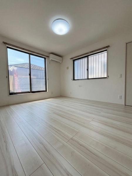 鴻巣市ひばり野１丁目の中古一戸建て