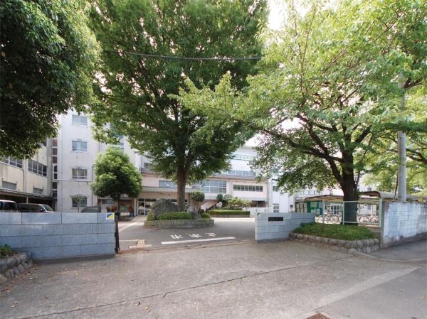 北本市中丸２丁目の土地(北本市立東中学校)
