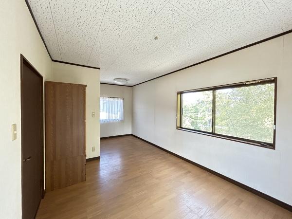 北足立郡伊奈町大字小室の中古一戸建て