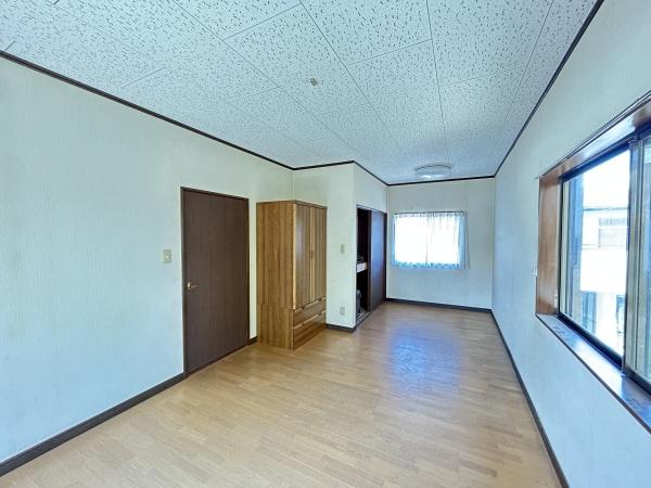 北足立郡伊奈町大字小室の中古一戸建て
