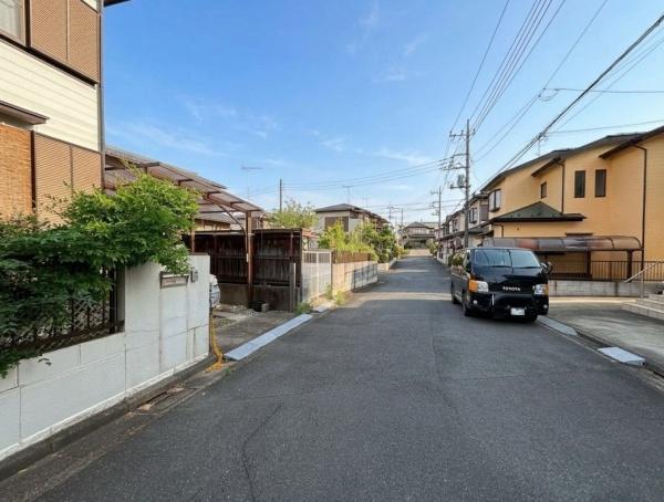 上尾平方　間口広々角地×敷地177坪