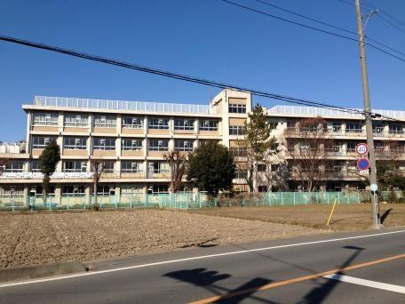 鴻巣市小松３丁目の土地(鴻巣市立鴻巣南中学校)