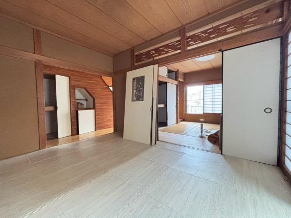 北足立郡伊奈町大字小室の中古一戸建て