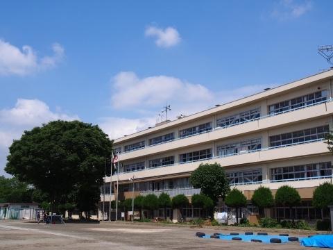 桶川ローヤルコーポ(桶川市立桶川東中学校)