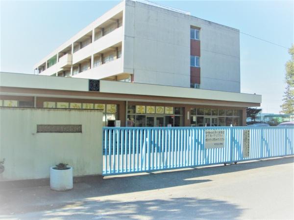 上尾市大字上の土地(上尾市立上平北小学校)