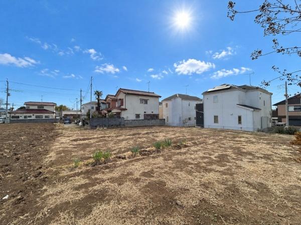 伊奈小室　建築条件なし売地×整形地33坪
