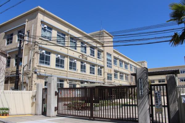 京都市上京区山王町の土地(京都市立正親小学校)