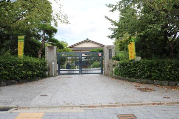 京都市右京区嵯峨天龍寺椎野町の土地(京都市立嵯峨小学校)